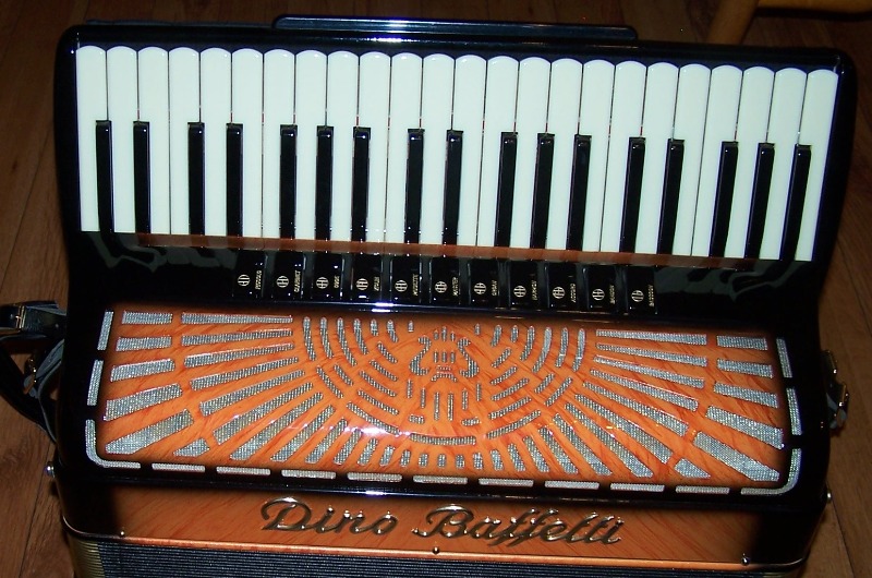 Dino Baffetti Professional IV Accordion
