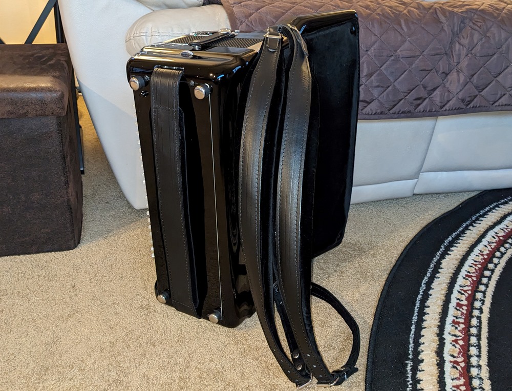 Alessandrini Full-size Professional Amplified Accordion