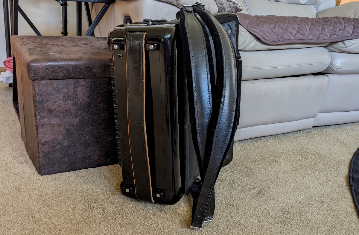 Bell 2520 Accordion