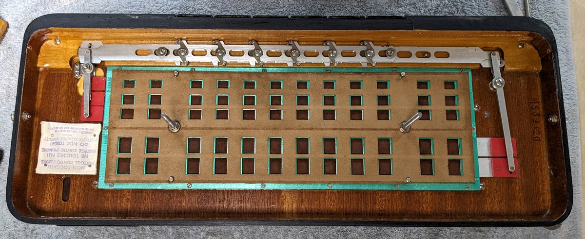 Bell 2520 Accordion