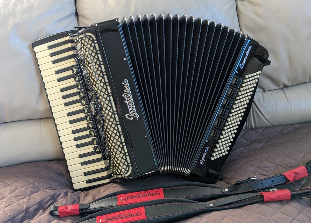 Frontalini Superior VI Accordion
