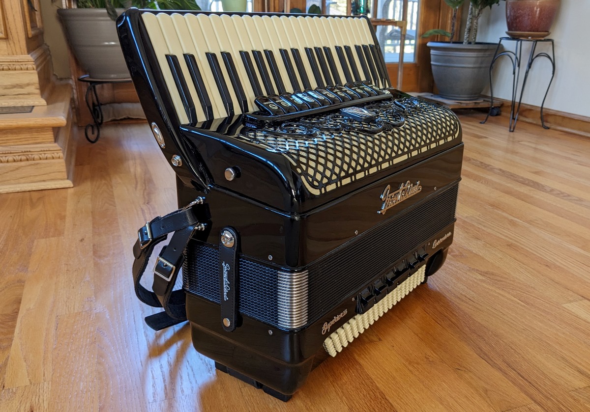 Frontalini Superior VI Accordion