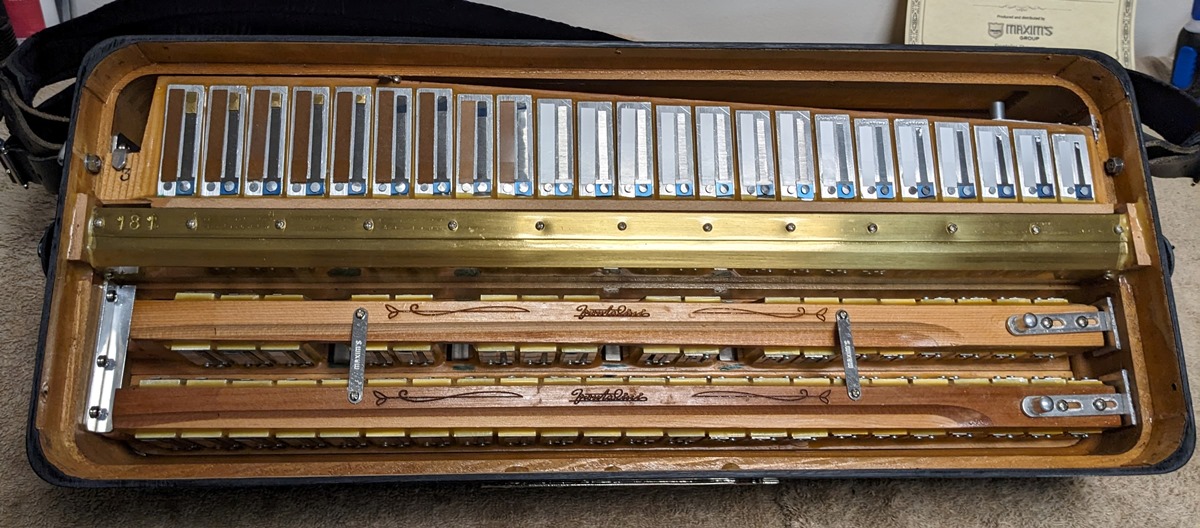 Frontalini Superior VI Accordion