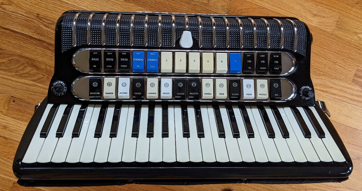 Lidovox Professional Accordion