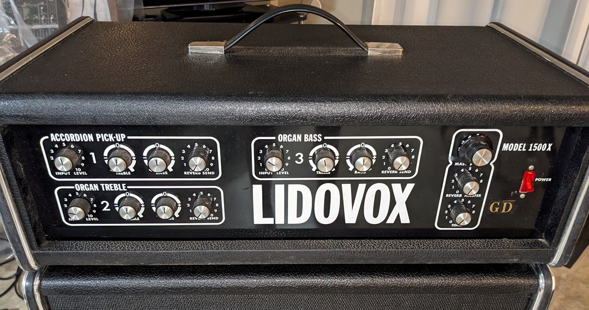 Lidovox Professional Accordion