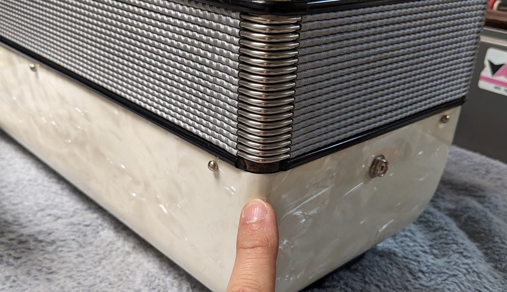 Scandalli Air IV Cassotto MIDI Accordion