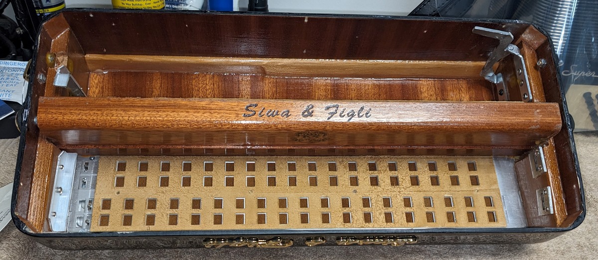 Siwa & Figli Cobra 37 Accordion