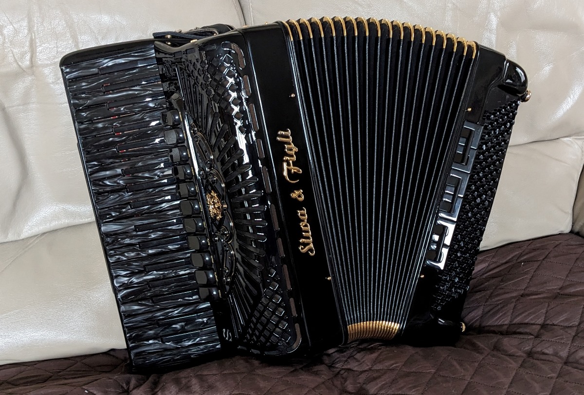 Siwa & Figli Cobra 37 Accordion