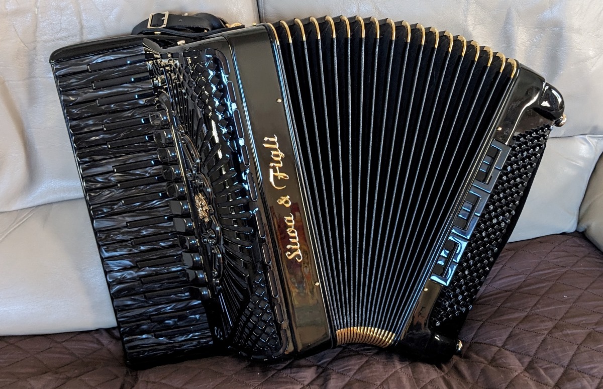 Siwa & Figli Cobra 37 Accordion