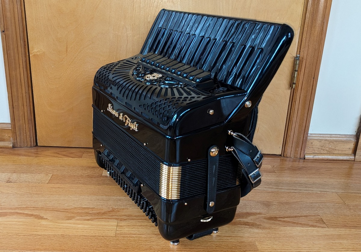 Siwa & Figli Cobra 37 Accordion