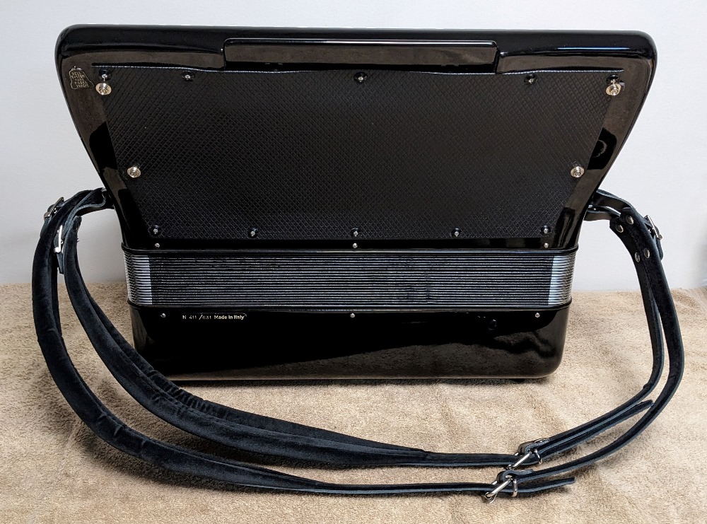 Bell 2520C Accordion