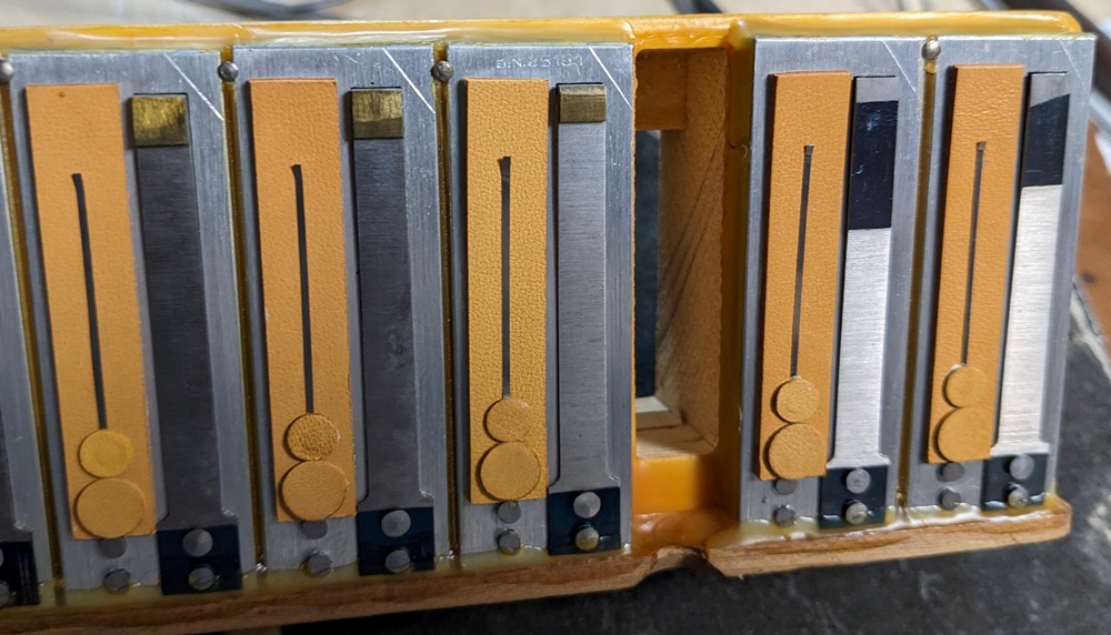 Bell 2520C Accordion