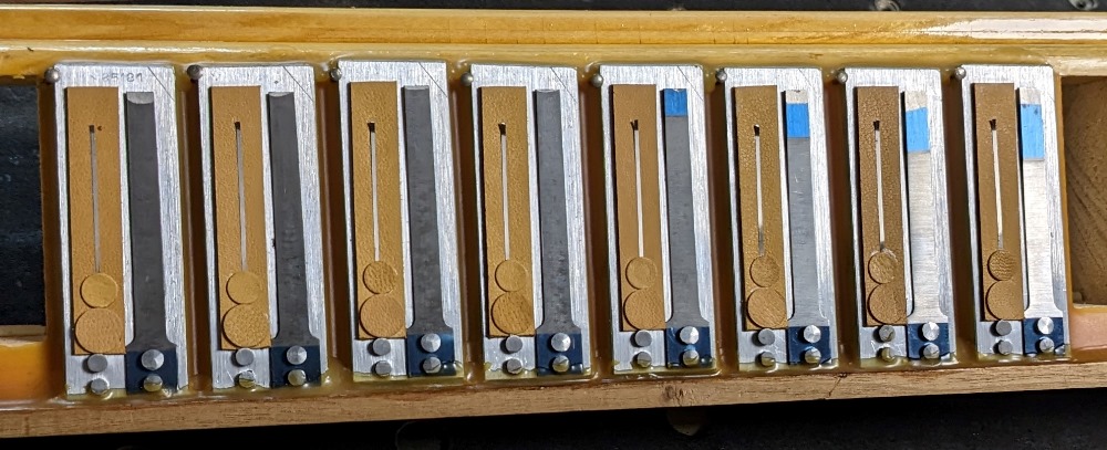 Bell 2520C Accordion