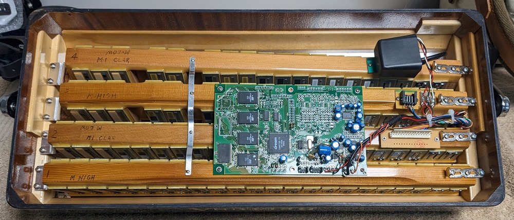 Beltuna Euro IV MIDI Accordion