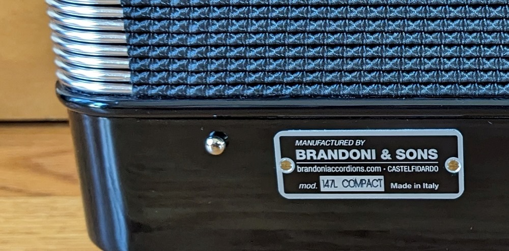 Brandoni 147L Compact Accordion