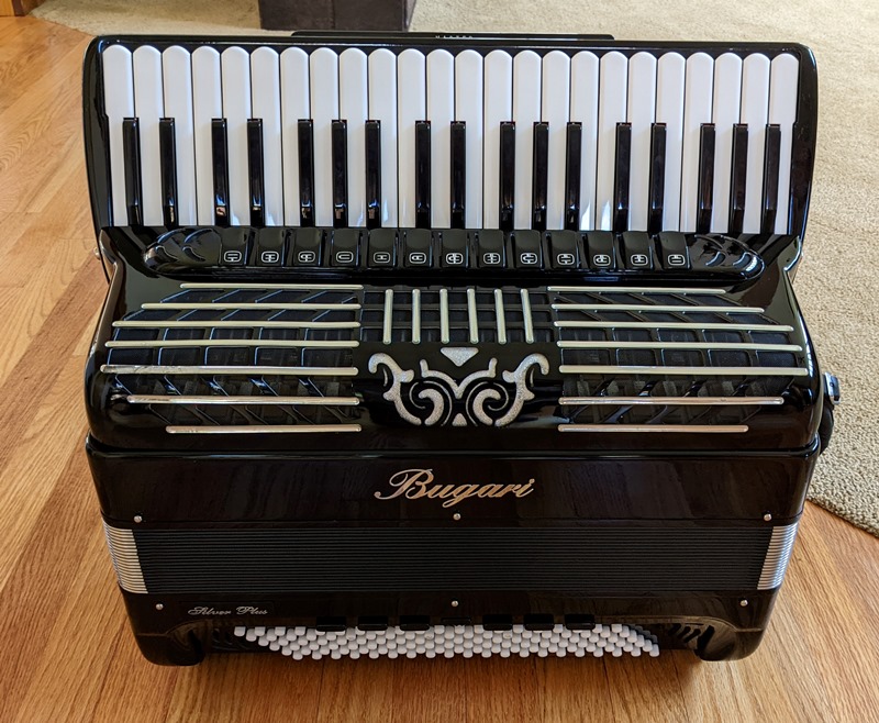 Bugari Silver Plus Accordion