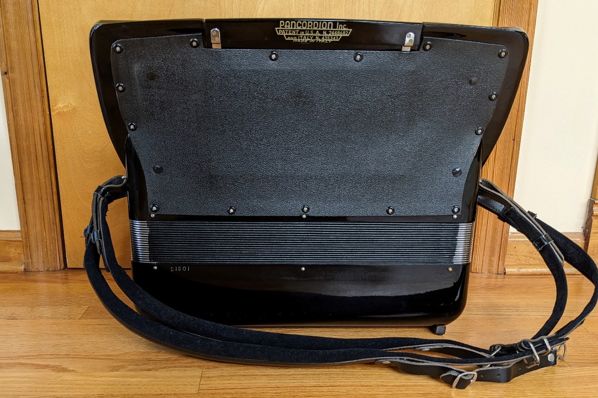 Crucianelli (Pancordion) Tone Chamber Accordion