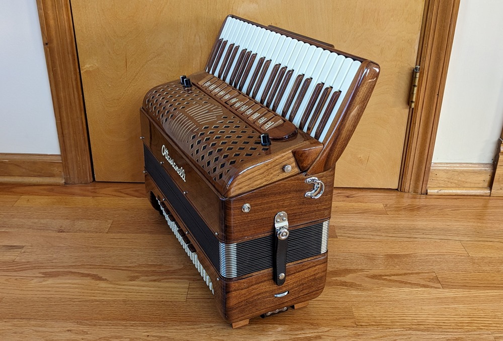 Ottavianelli Artist Walnut Accordion