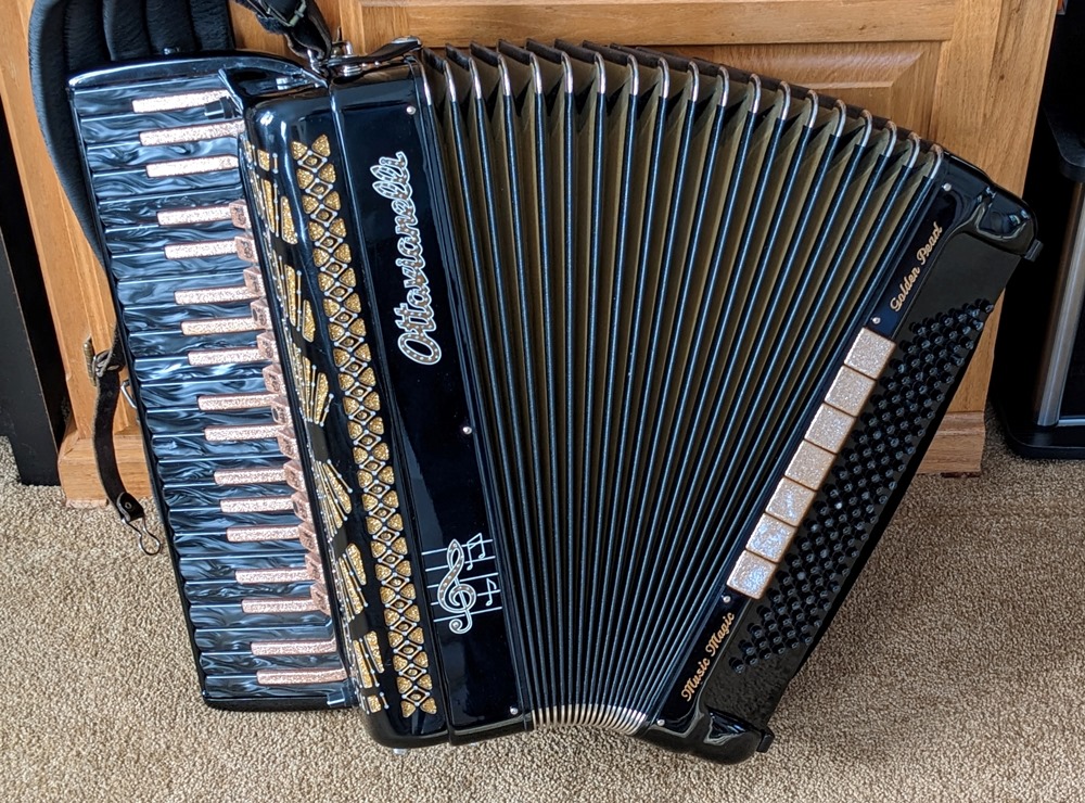 Ottavianelli Golden Pearl MIDI Accordion