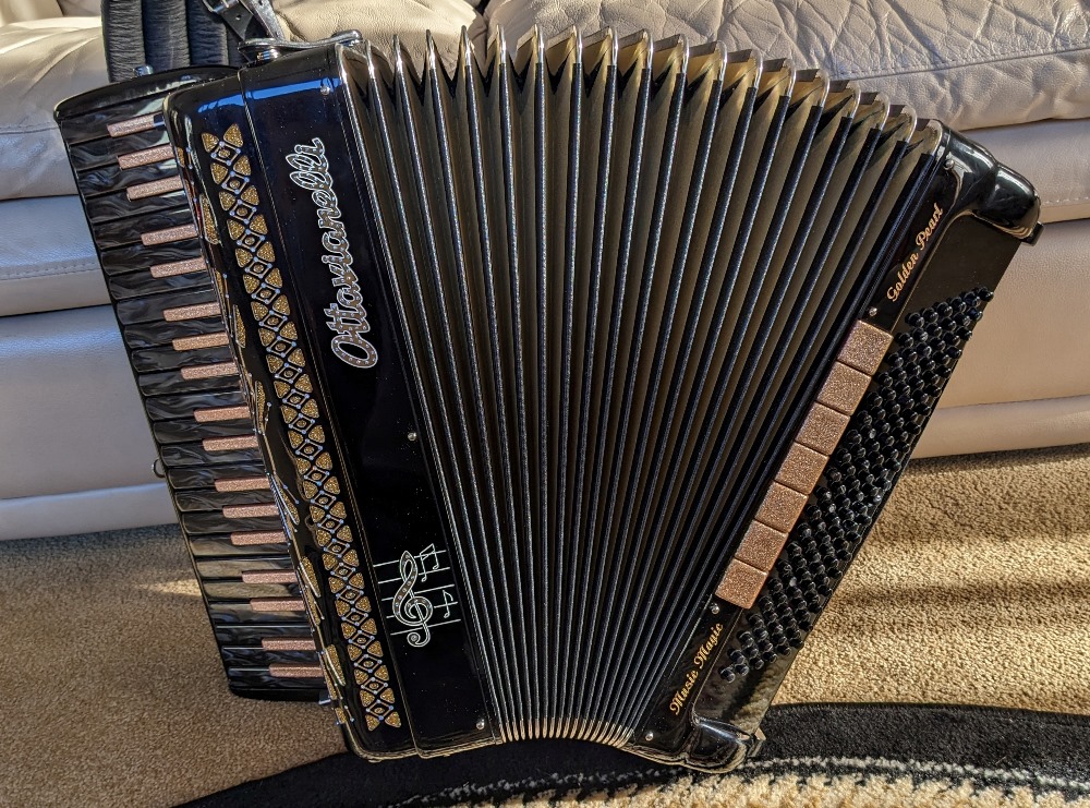 Ottavianelli Golden Pearl MIDI Accordion
