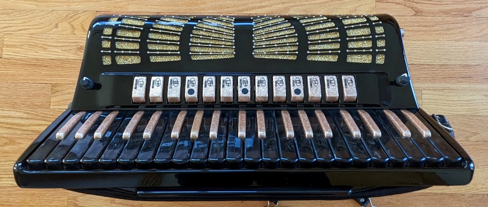 Ottavianelli Golden Pearl MIDI Accordion