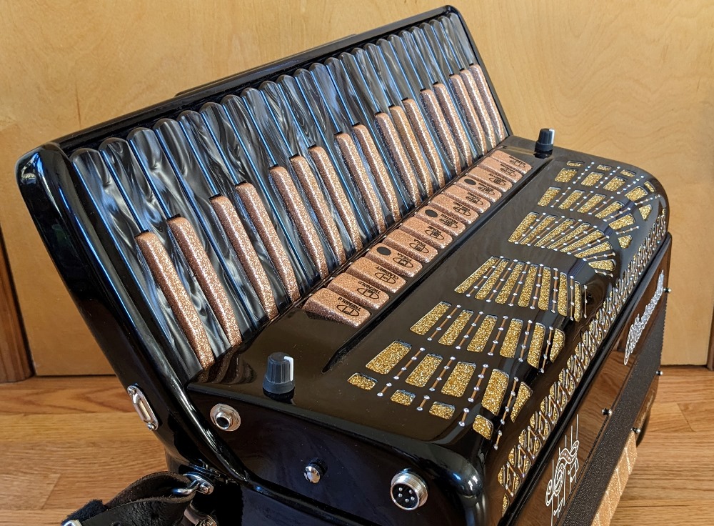Ottavianelli Golden Pearl MIDI Accordion