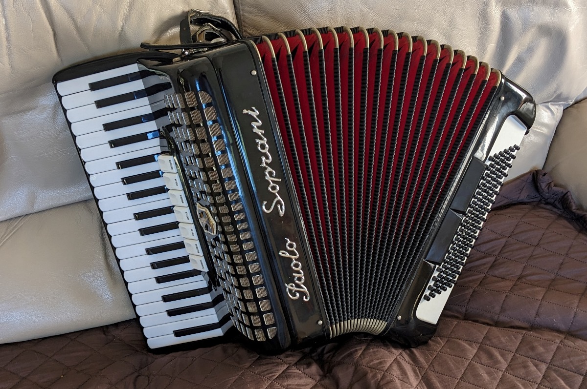 Paolo Soprani 37/96 Musette Accordion