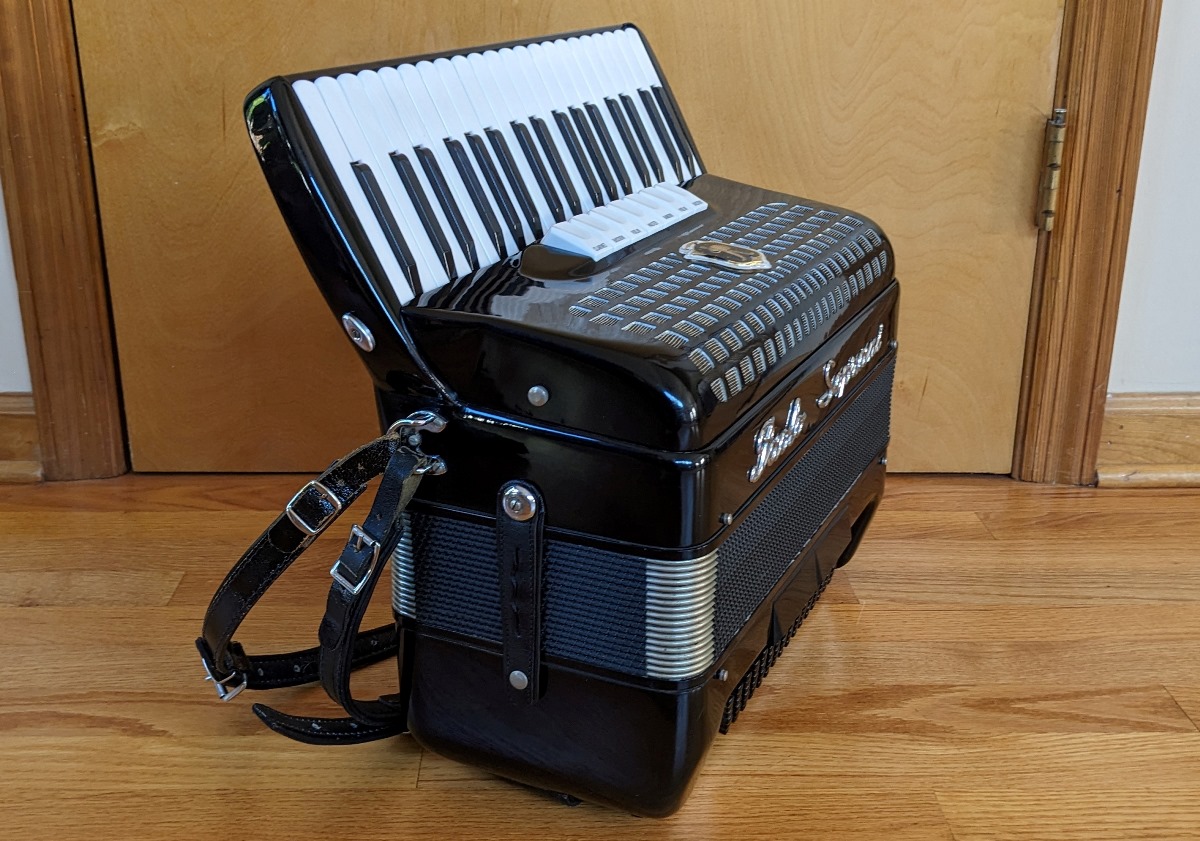 Paolo Soprani 37/96 Musette Accordion