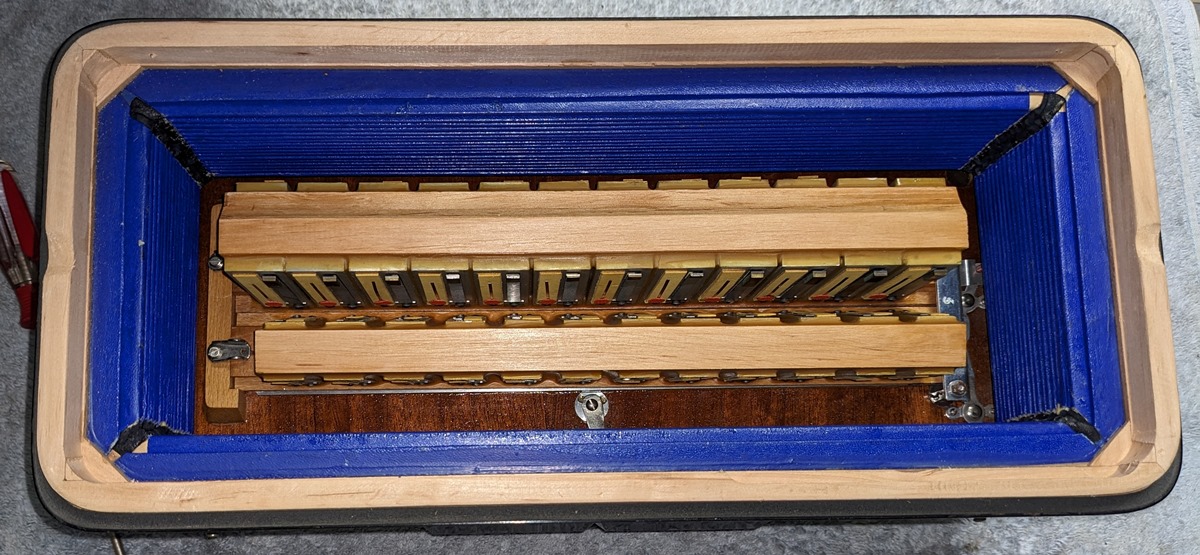 Paolo Soprani 37/96 Musette Accordion