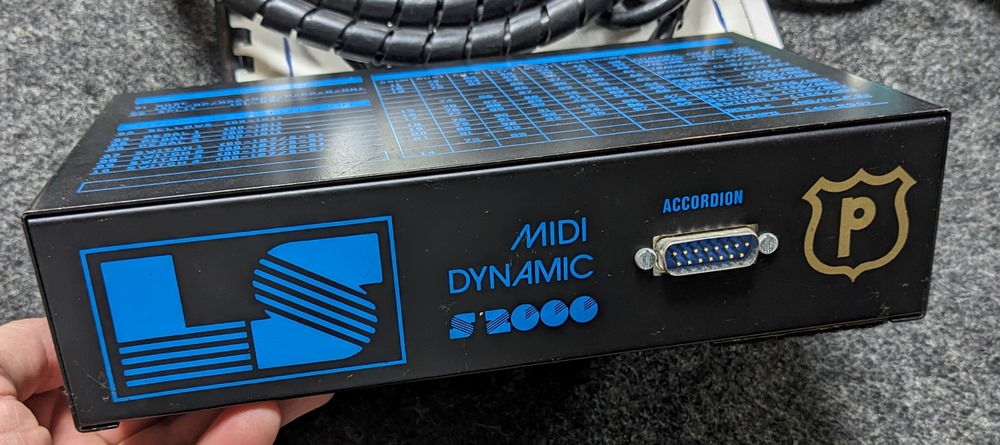 Petosa AM-1100 Accordion