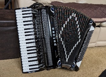 Petosa Millennium Digital MIDI Accordion