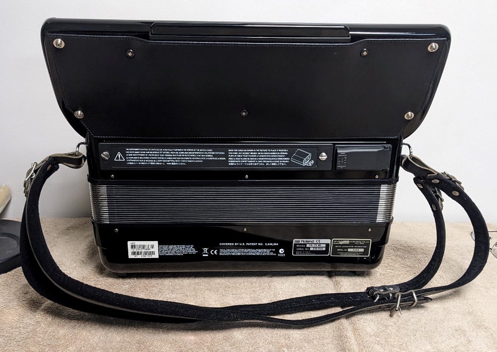 Roland FR-7X Accordion