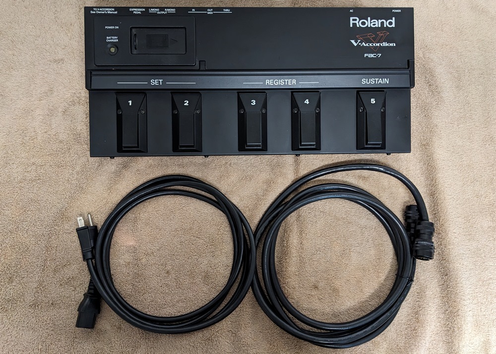 Roland FR-7X Accordion