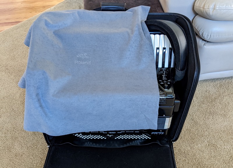 Roland FR-7X Accordion