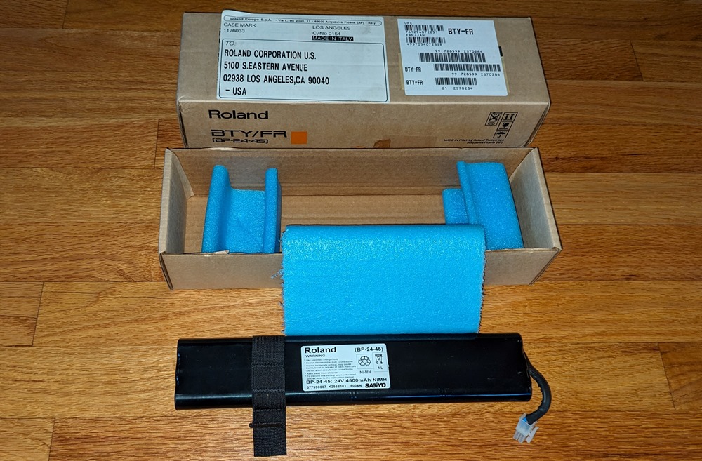 Roland FR-7 Accordion battery