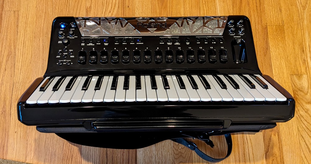 Roland FR-8x Accordion