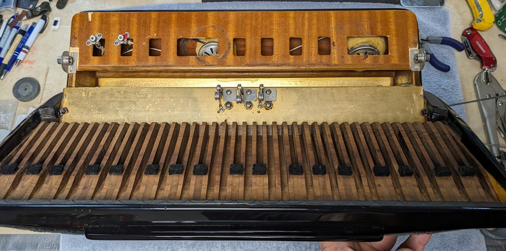 Sonola SS4 Accordion